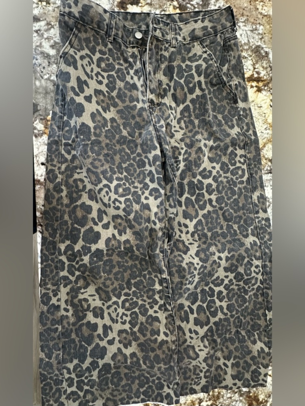 SHEIN Leopard Print Pencil Skirt in Olive and Black